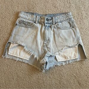 BDG Stylish Denim Shorts High Rise Lou Denim Psnts Hi-Low Shortie size 26